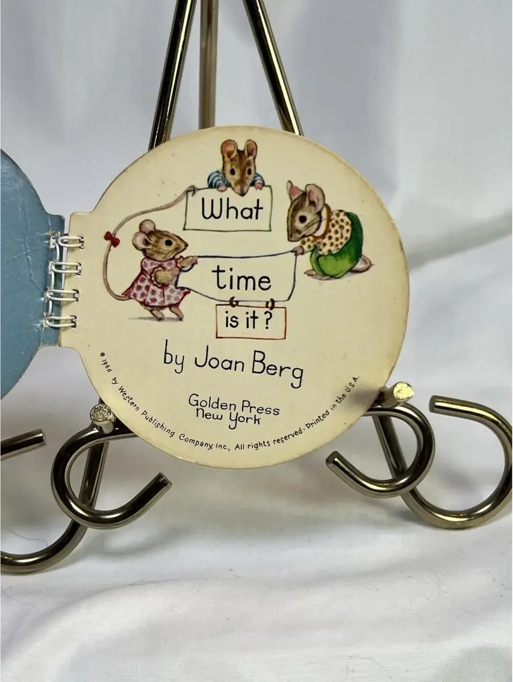 Beatrix Potter Interactive Clock Book To Teach Time 1966 Vintage Rare